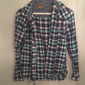 plaid button down shirt